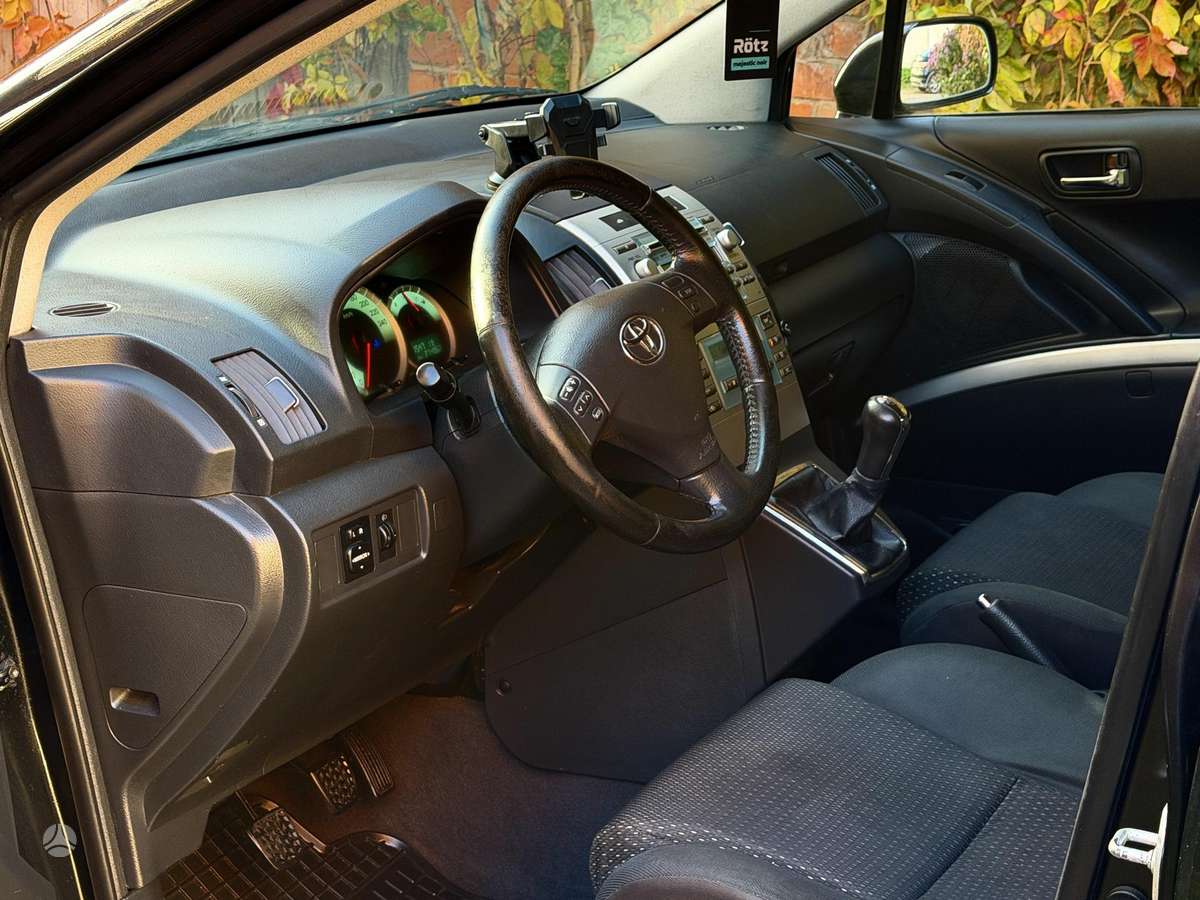 Toyota Corolla 2007 — photo 12