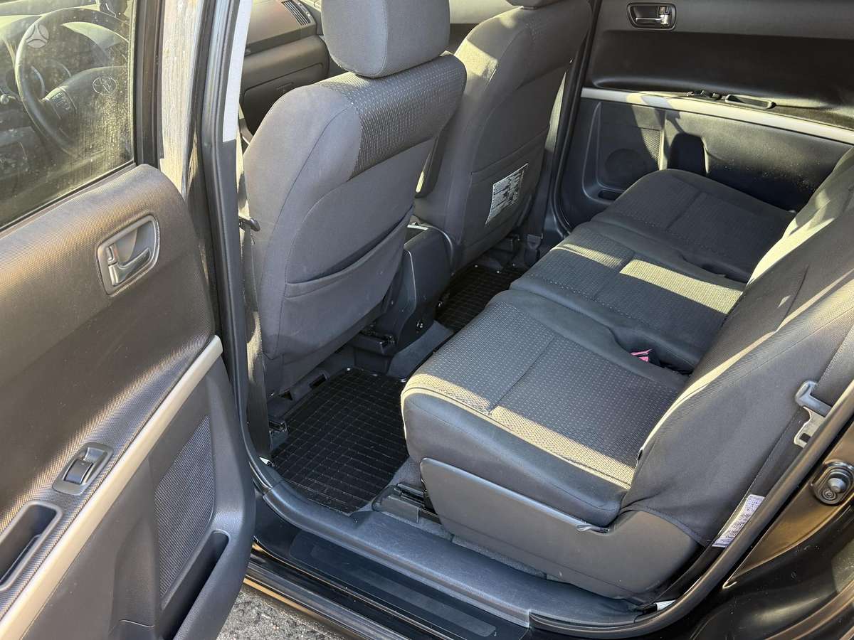 Toyota Corolla 2007 — photo 19