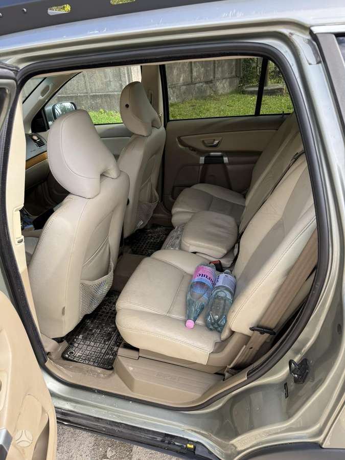 Volvo XC90 2007 — photo 10
