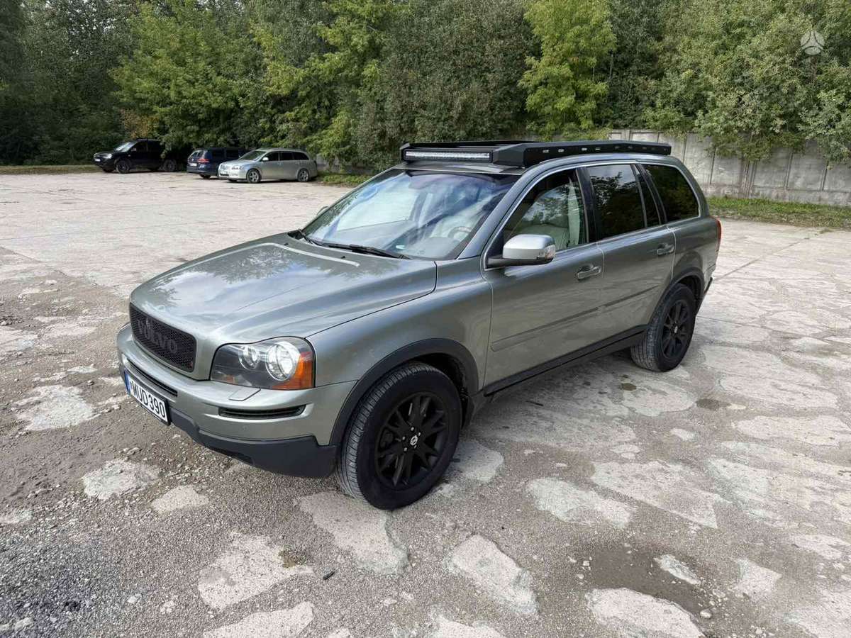 Volvo XC90 2007 — interior