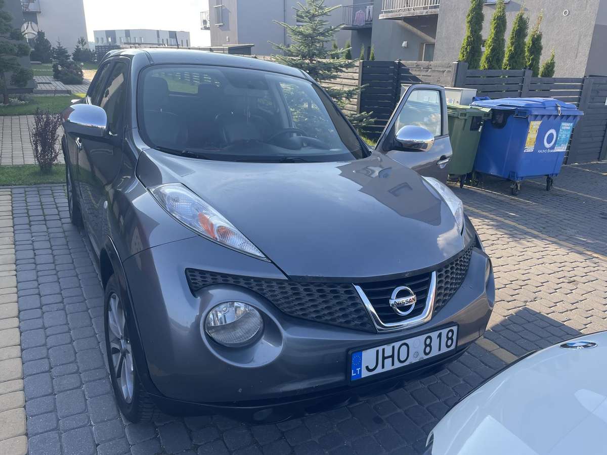 Nissan Juke 2011 — photo 12