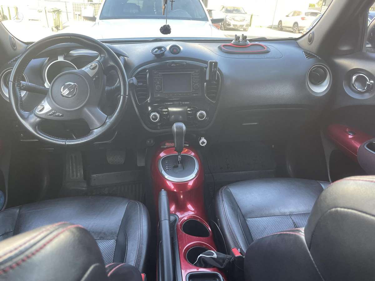 Nissan Juke 2011 — photo 8