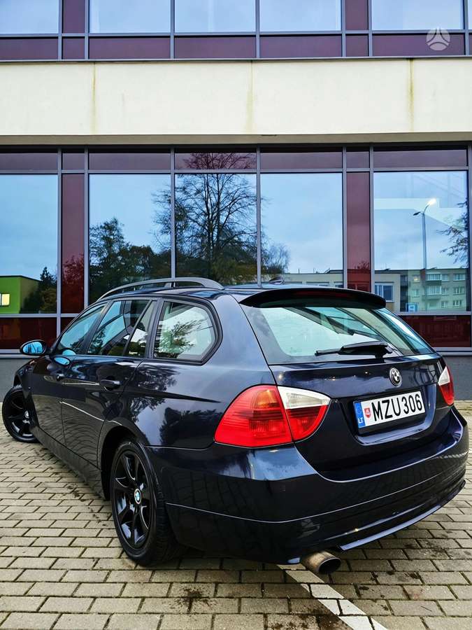 BMW 320 2007 — двигун 1995 cm³, 163 HP (120kW)