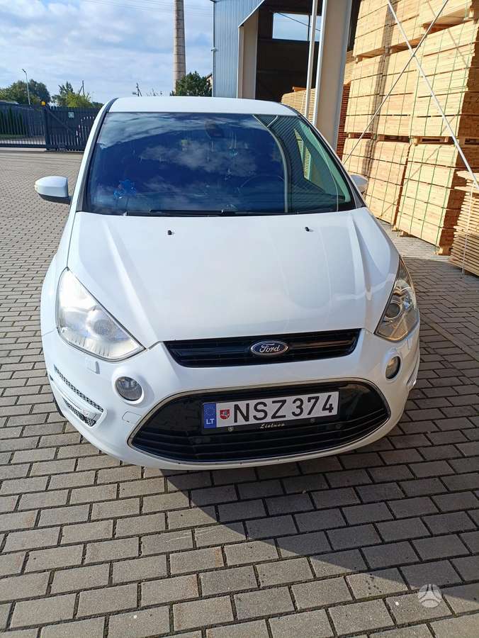 Ford S-MAX 2011 — interior