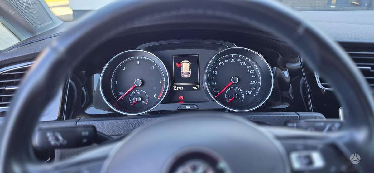 Volkswagen Golf 2014 — photo 12