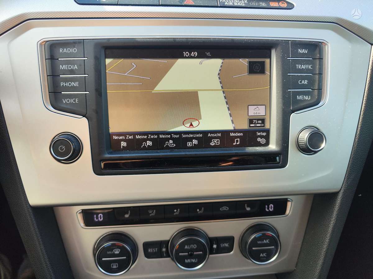 Volkswagen Passat 2015 — photo 10
