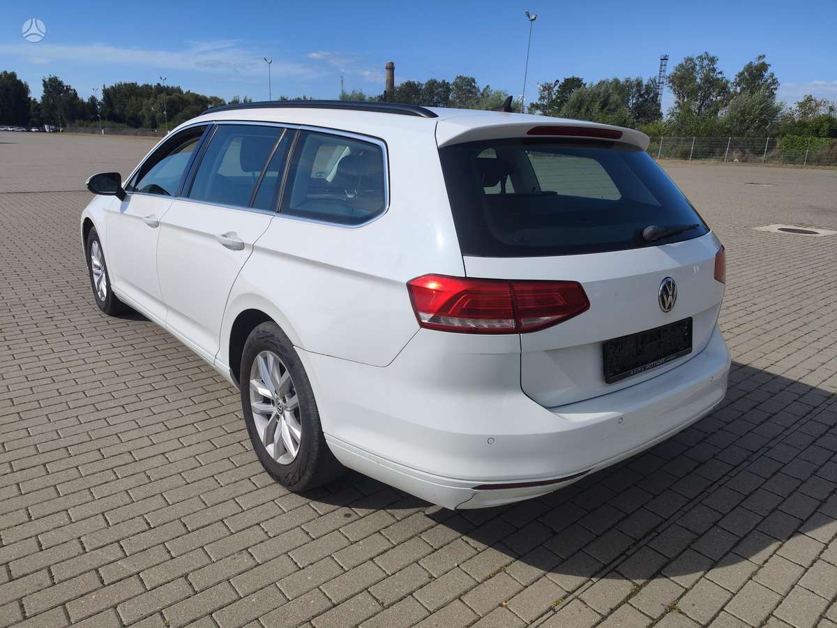 Volkswagen Passat 2015 — engine 1598 cm³, 120 HP (88kW)