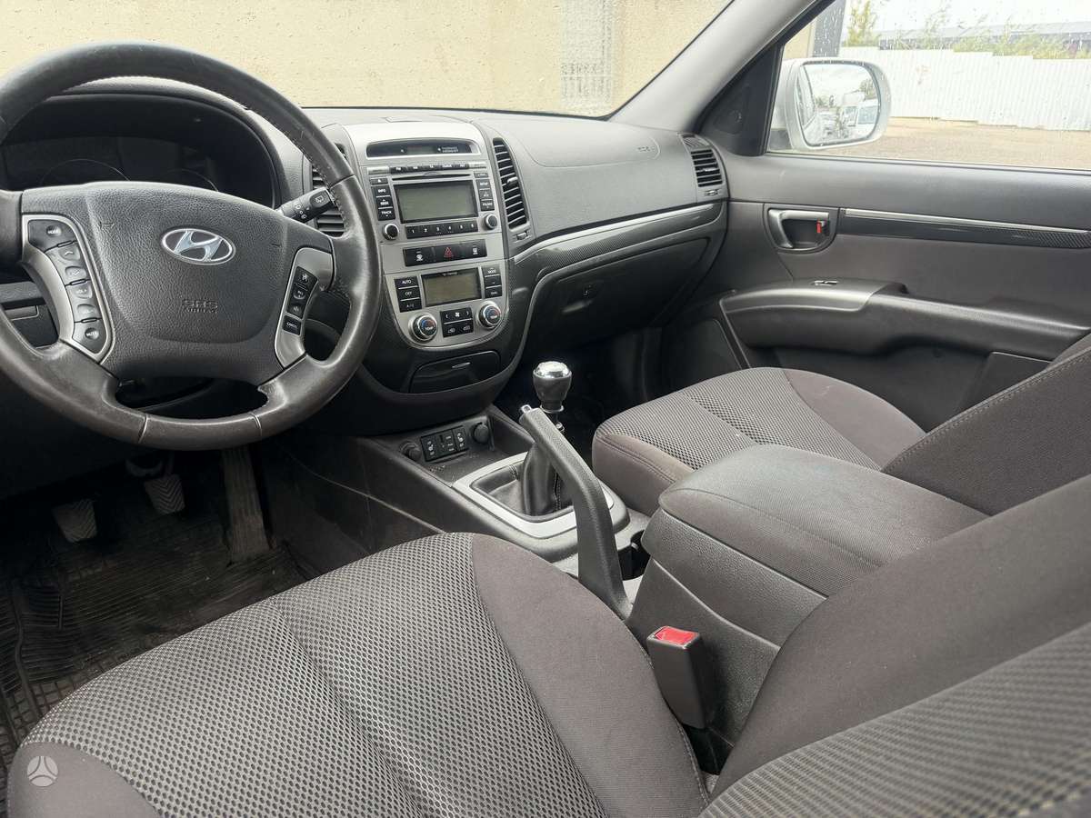 Hyundai Santa 2009 — photo 6