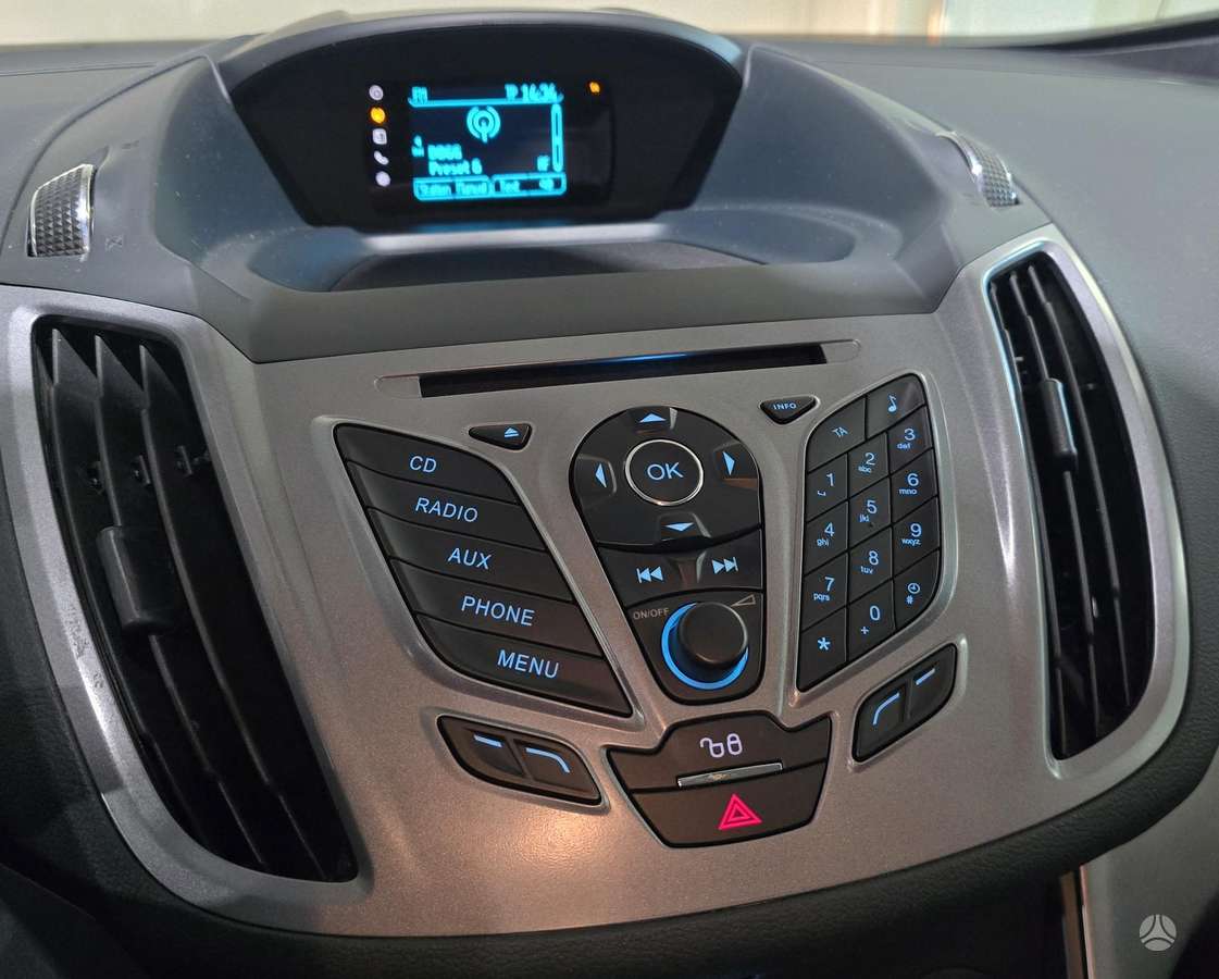 Ford C-MAX 2015 — photo 15