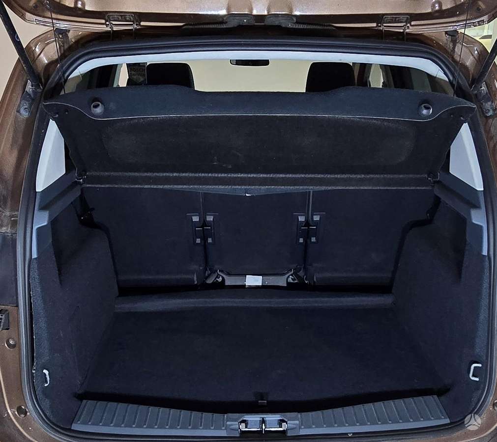 Ford C-MAX 2015 — photo 16