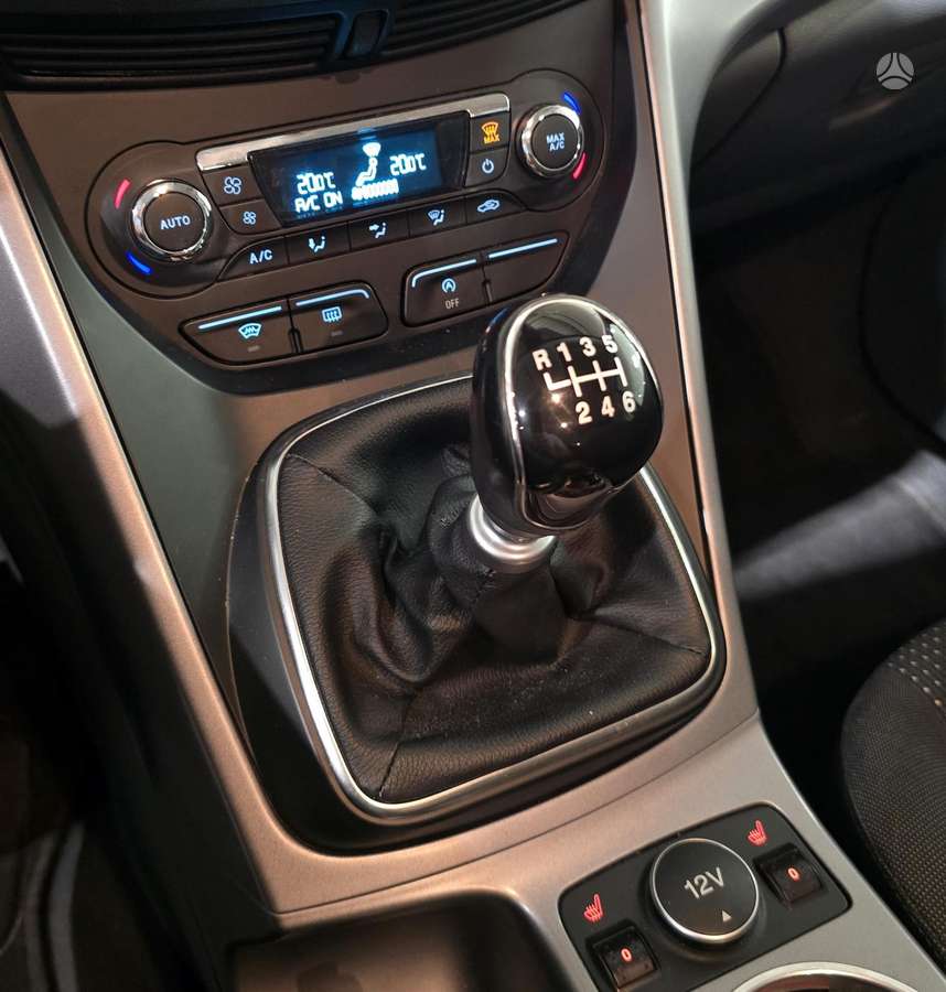 Ford C-MAX 2015 — photo 19