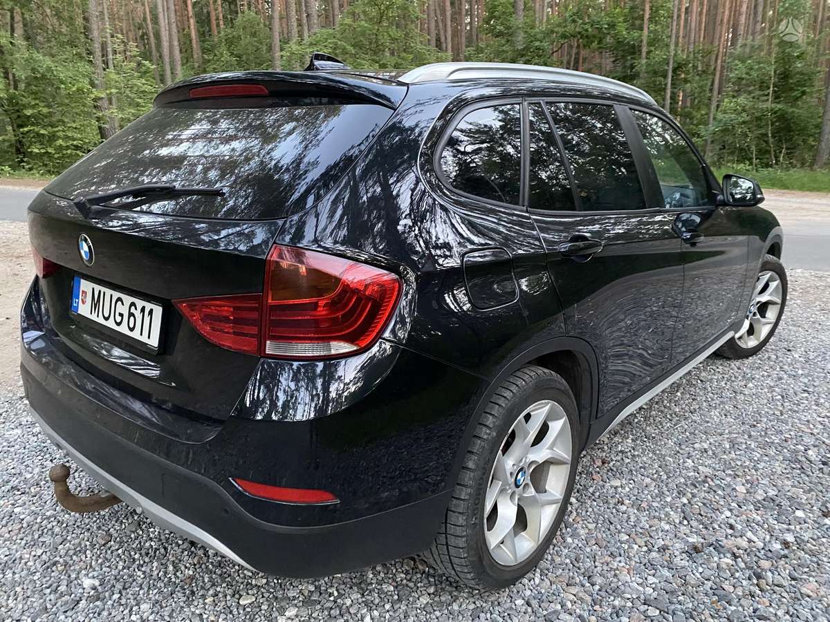 BMW X1 2013 — interior
