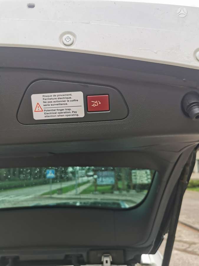 Peugeot 508 2014 — photo 18
