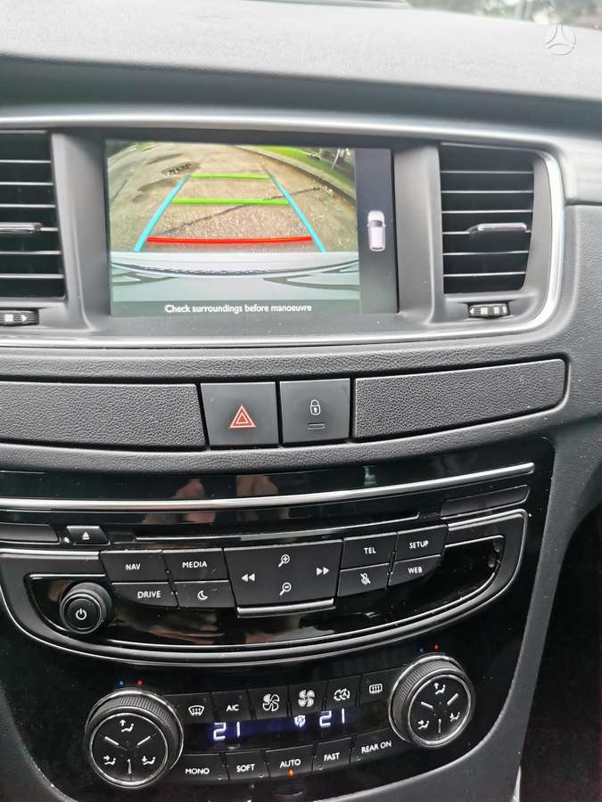 Peugeot 508 2014 — photo 22