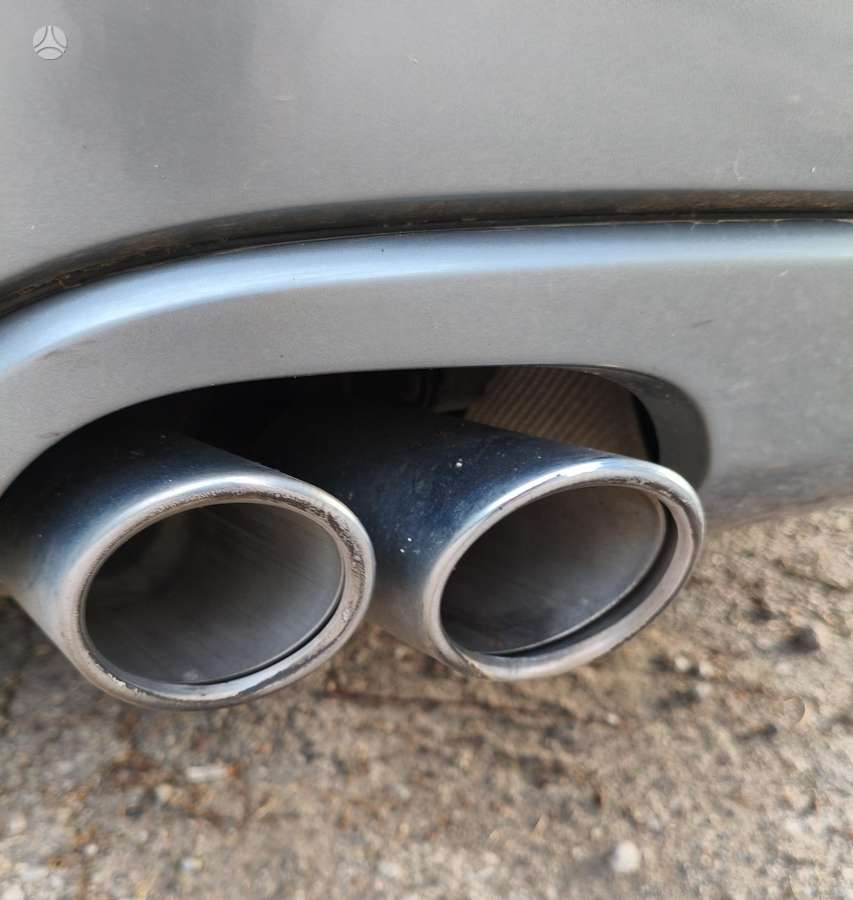 Audi A4 2009 — photo 8