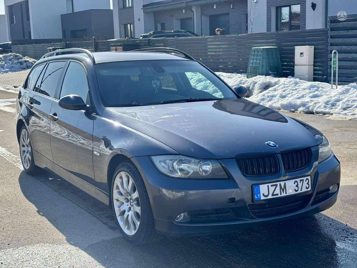 BMW 320 2005 — photo 7