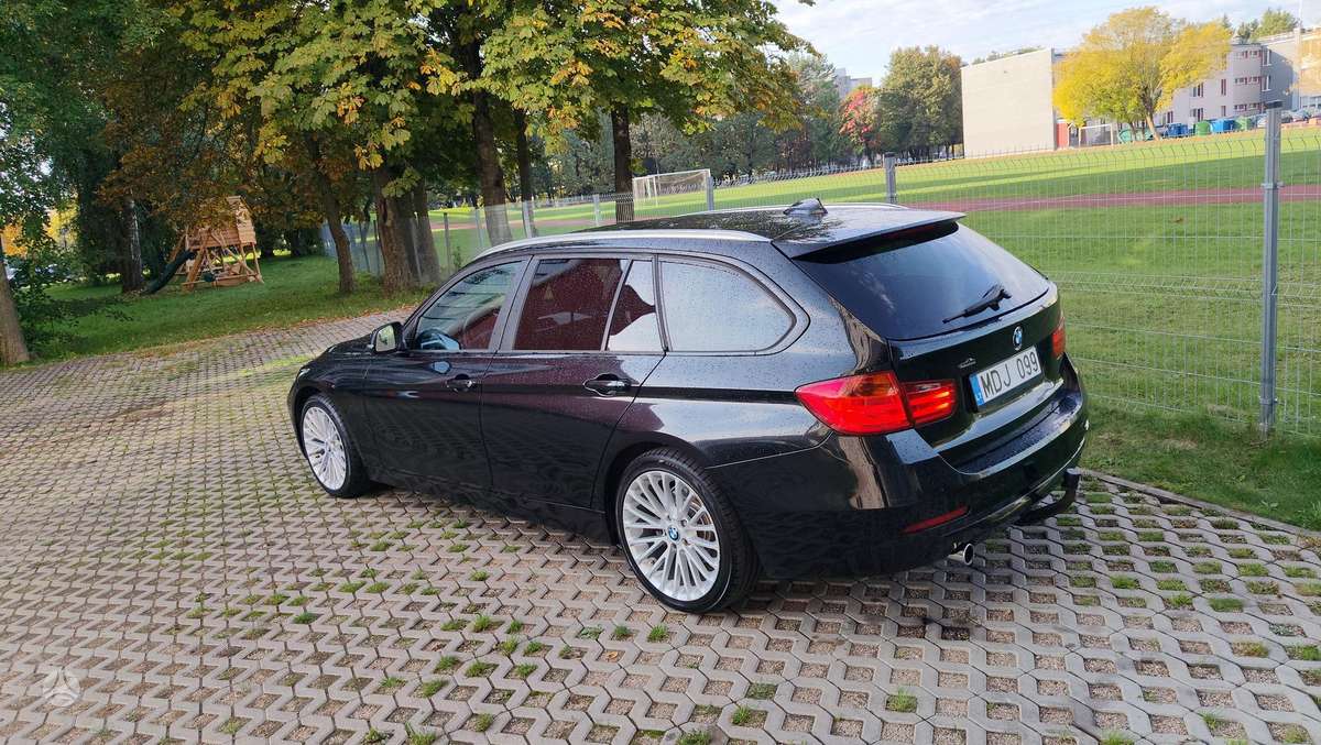BMW 318 2013 — photo 9