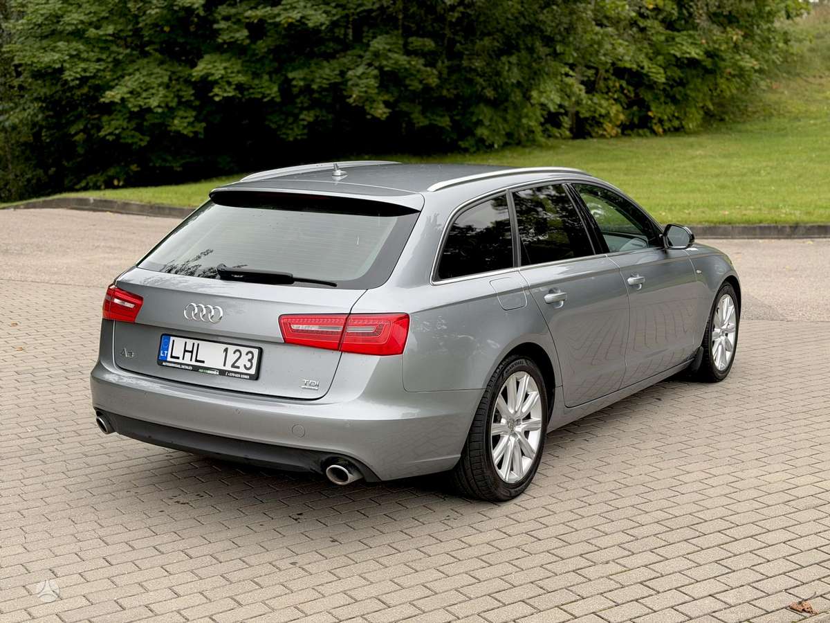 Audi A6 2013 — двигун 3000 cm³, 245 HP (180kW)