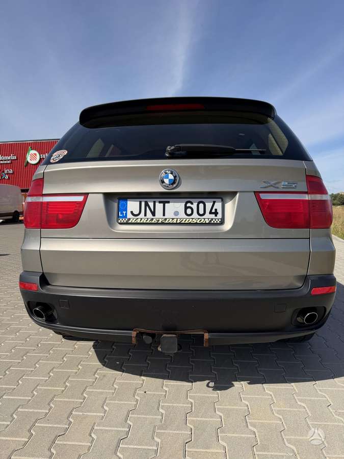 BMW X5 2007 — engine 3000 cm³, 272 HP (200kW)