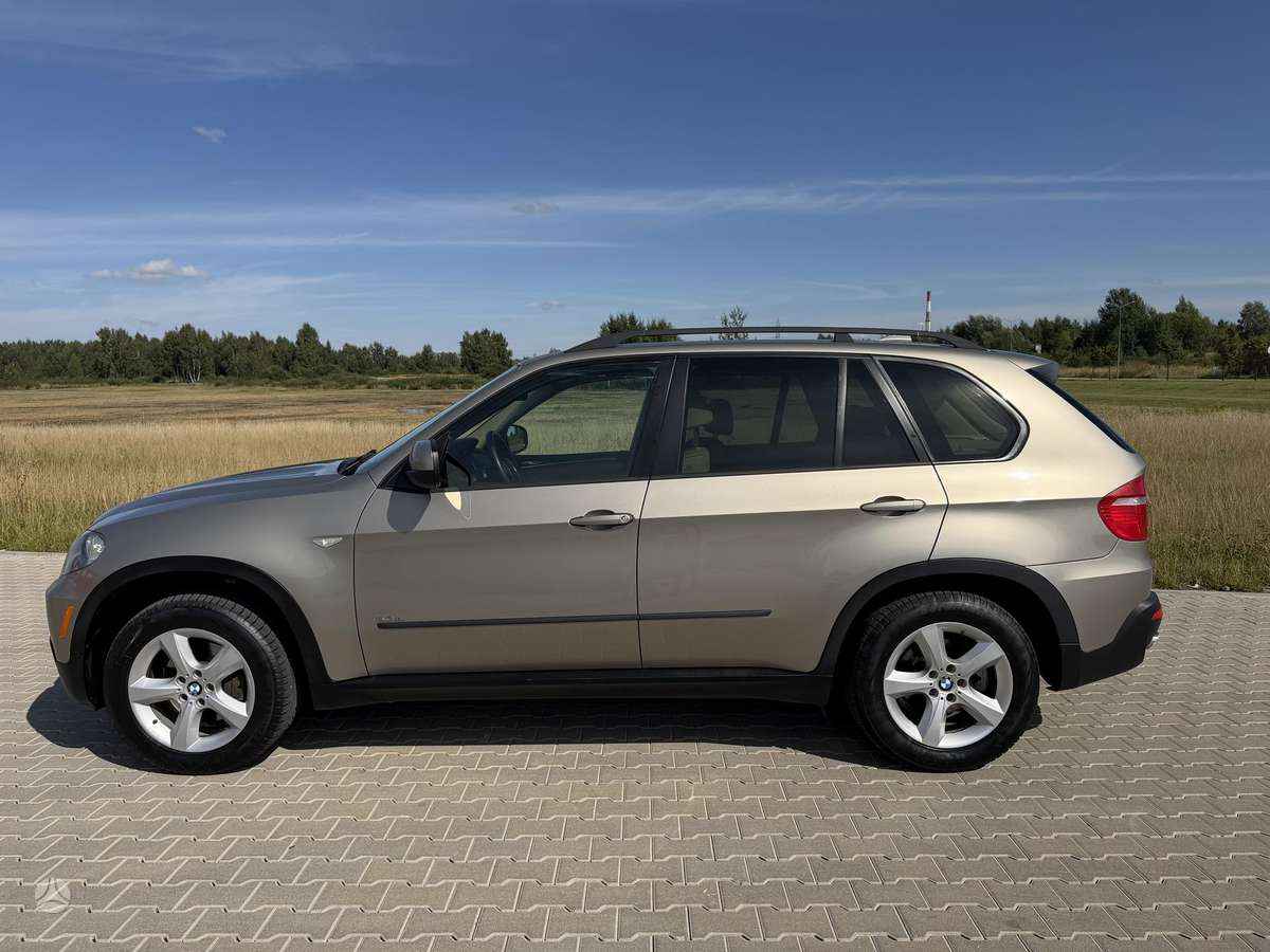 BMW X5 2007 — photo 9