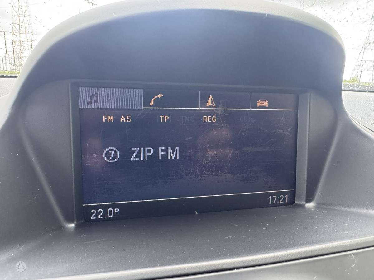 Opel Antara 2011 — photo 13
