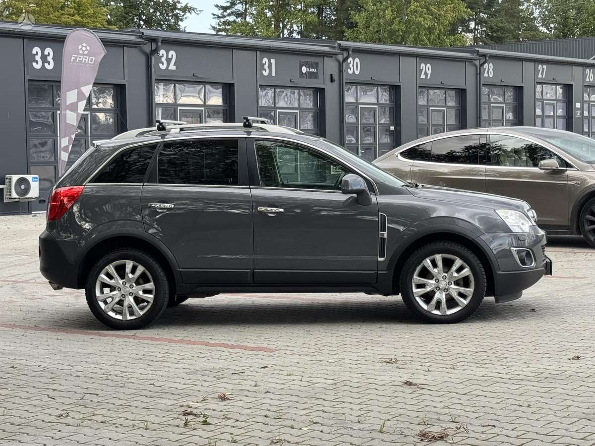 Opel Antara 2011 — photo 5