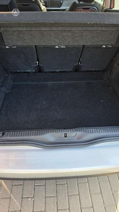 Citroen C4 2013 — photo 21