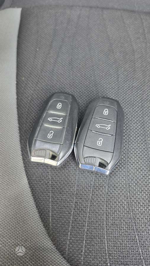 Citroen C4 2013 — photo 27