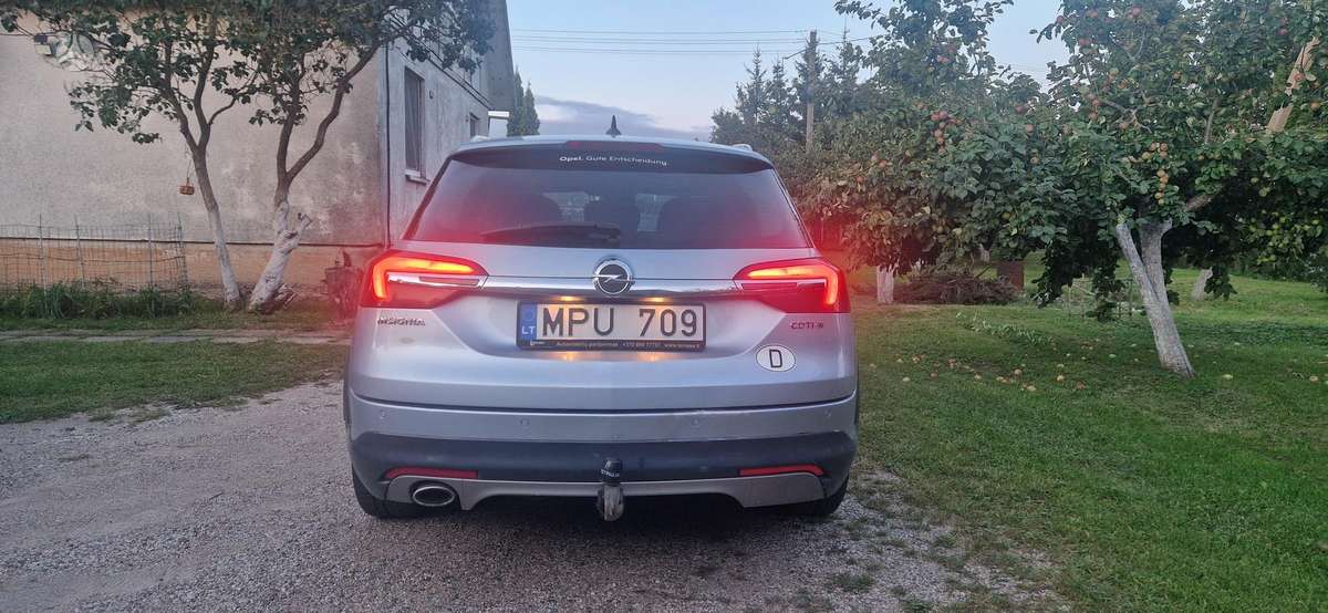 Opel Insignia 2014 — vehicle for AFU Ukraine