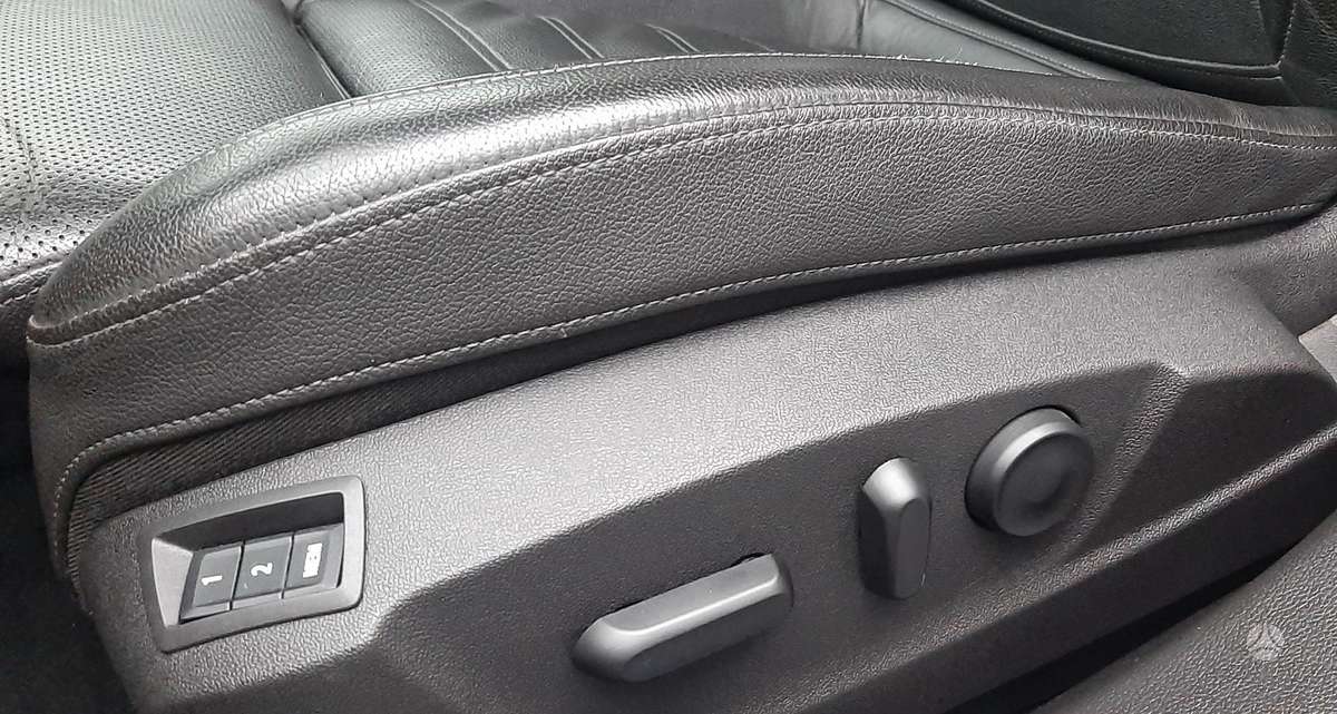 Opel Insignia 2014 — photo 10