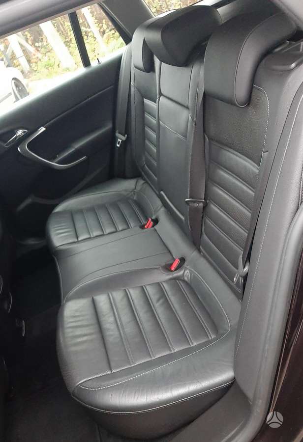 Opel Insignia 2014 — photo 12