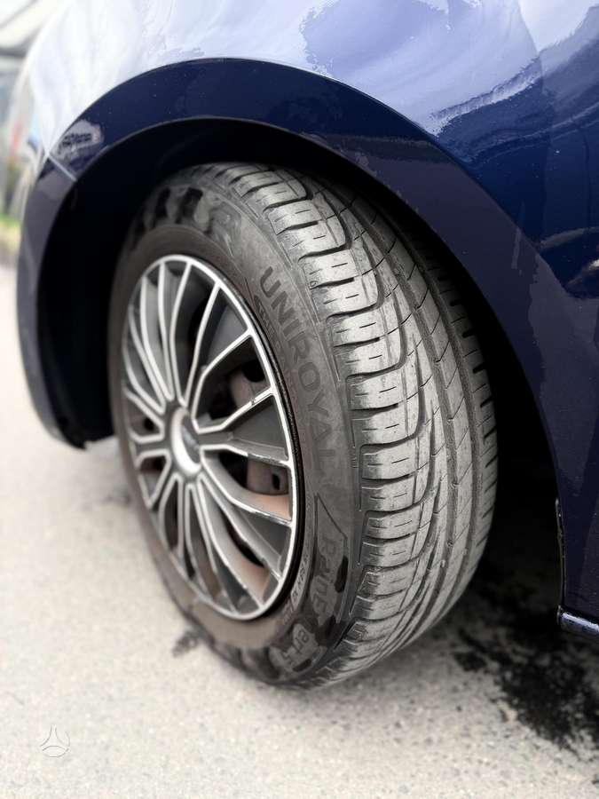 Seat Ibiza 2010 — photo 10