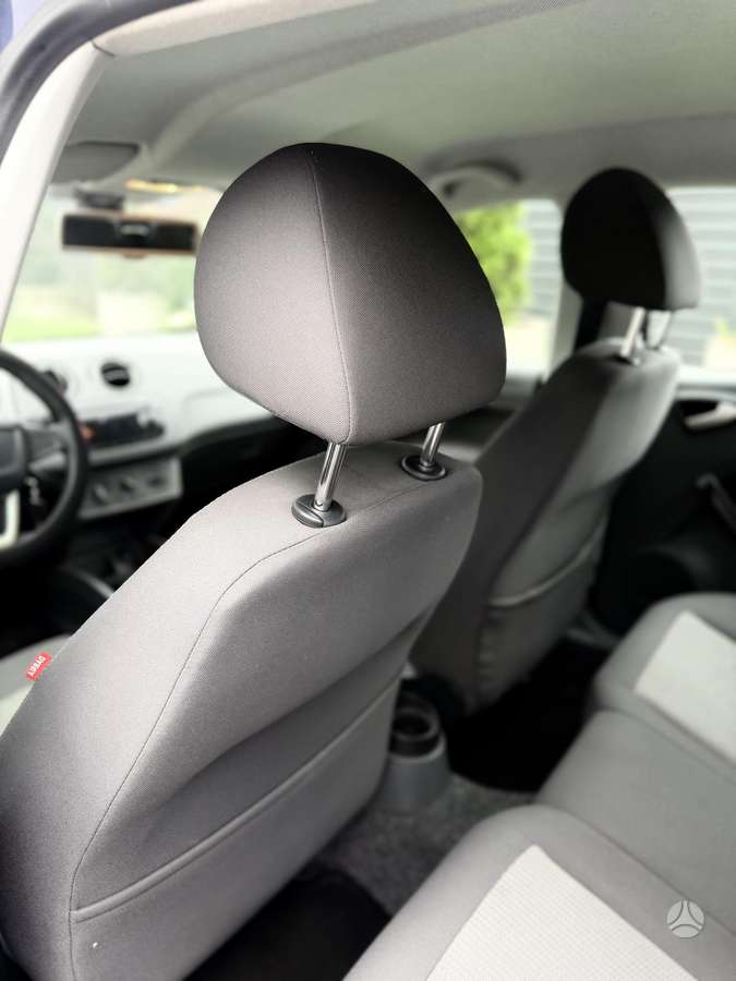 Seat Ibiza 2010 — photo 18