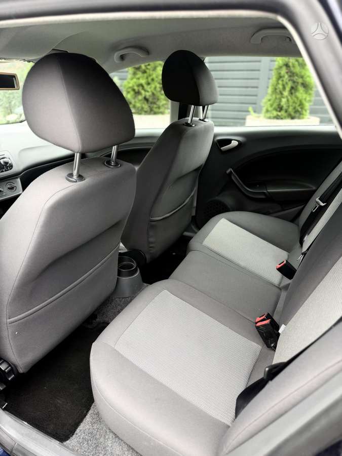 Seat Ibiza 2010 — photo 19