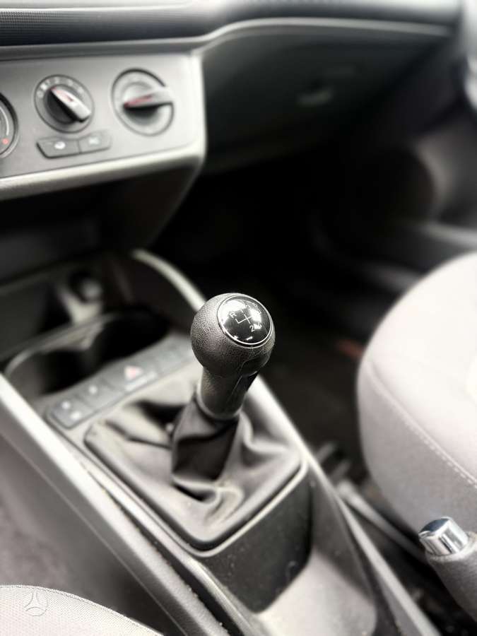 Seat Ibiza 2010 — photo 26