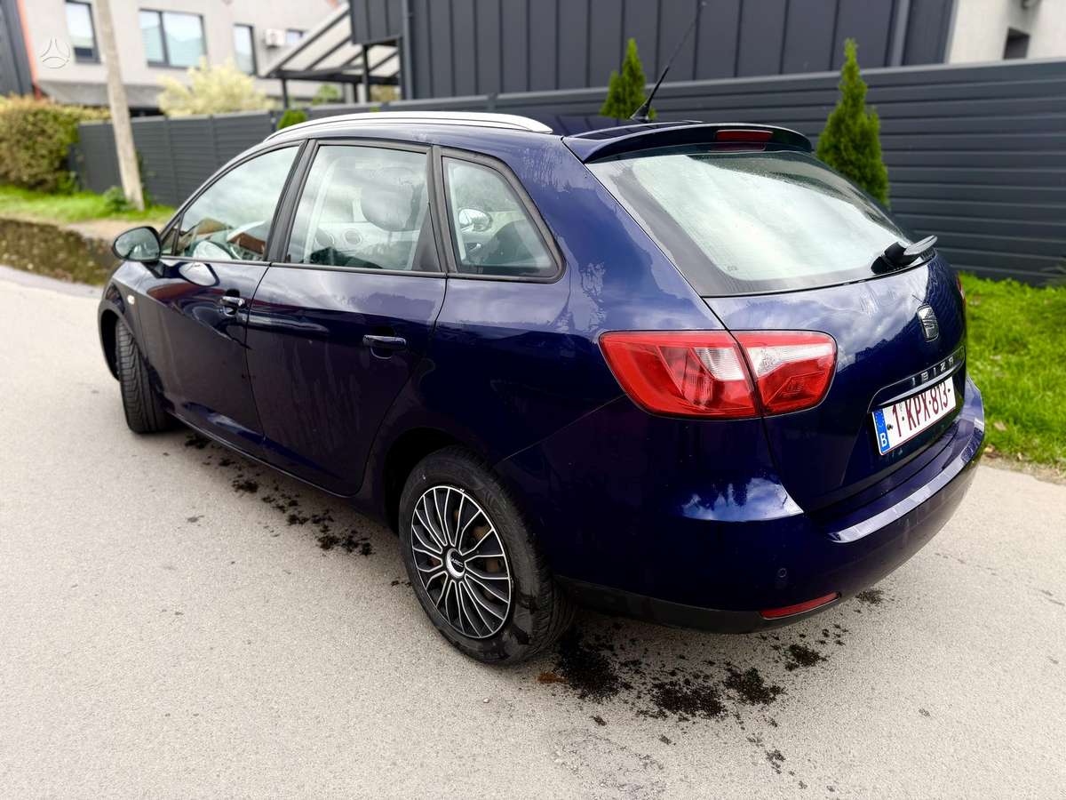Seat Ibiza 2010 — photo 8