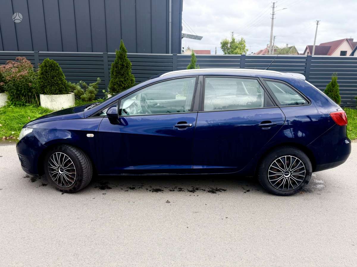 Seat Ibiza 2010 — photo 9