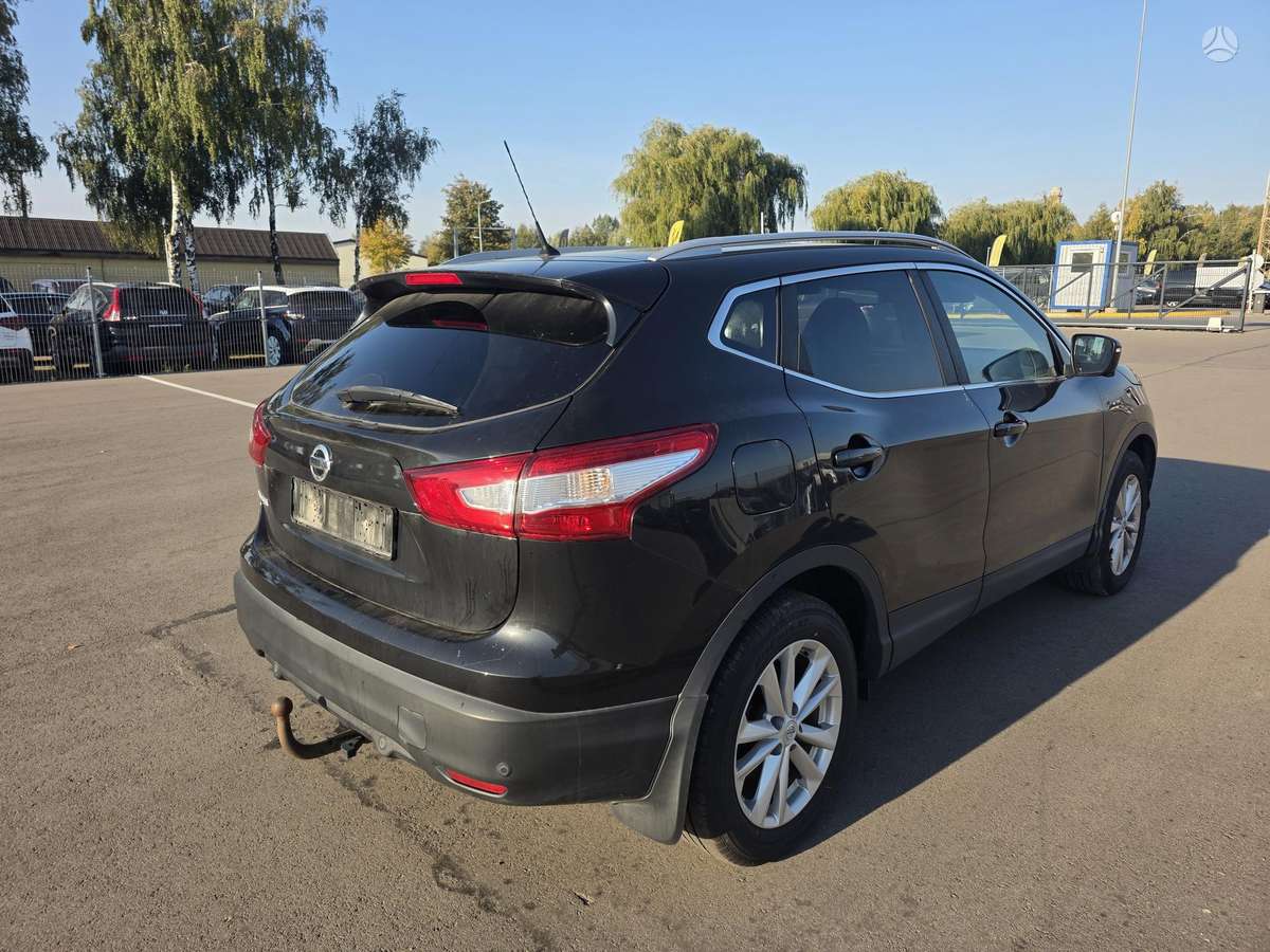 Nissan Qashqai 2015 — photo 11