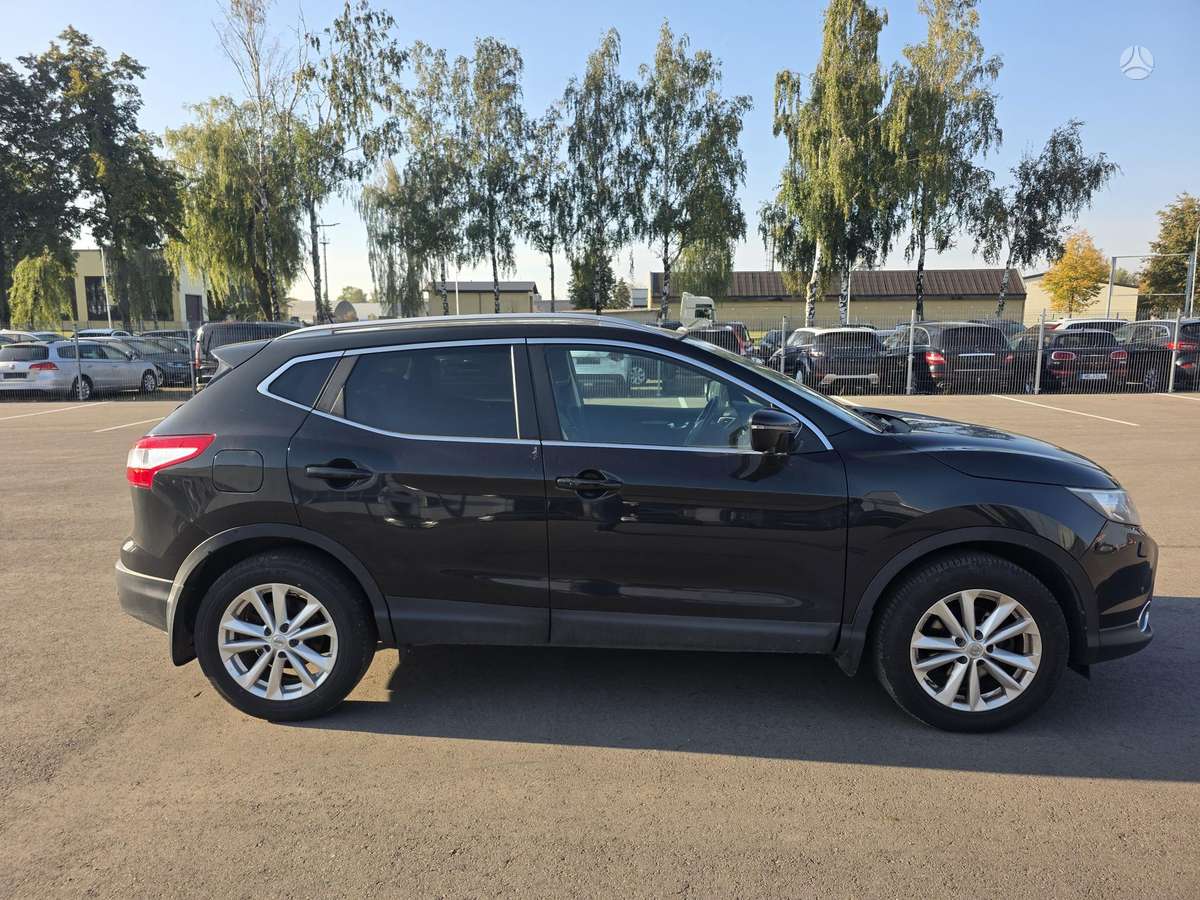 Nissan Qashqai 2015 — photo 14