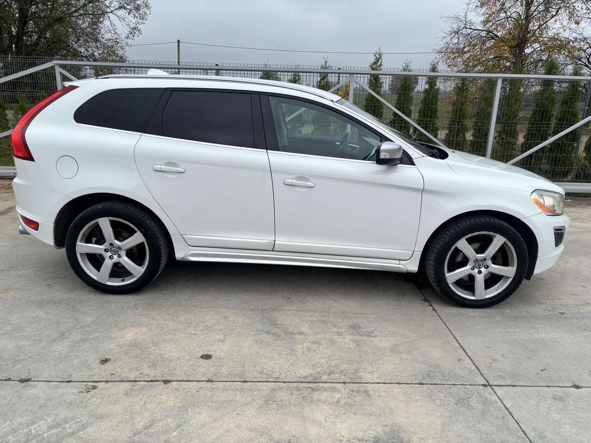 Volvo XC60, 2010