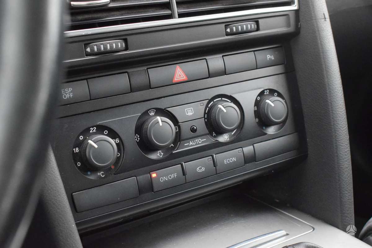 Audi A6 2008 — photo 15