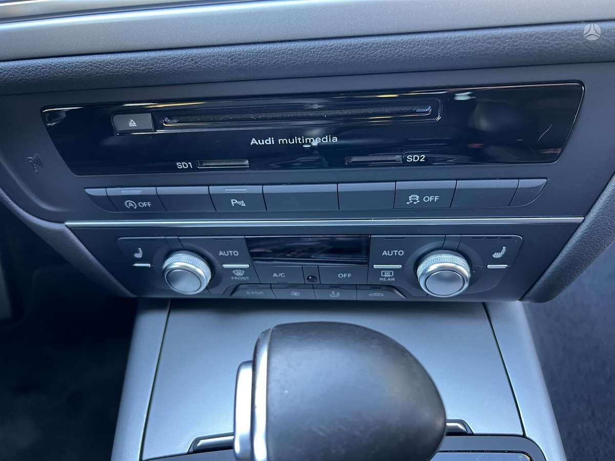 Audi A6 2014 — photo 30