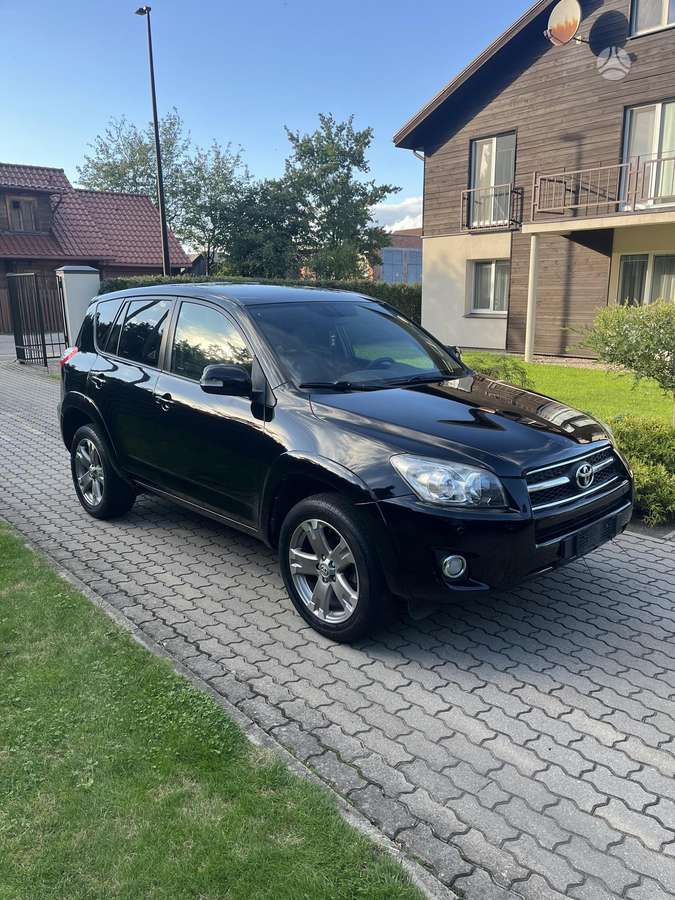 Toyota RAV4 2009 — photo 8
