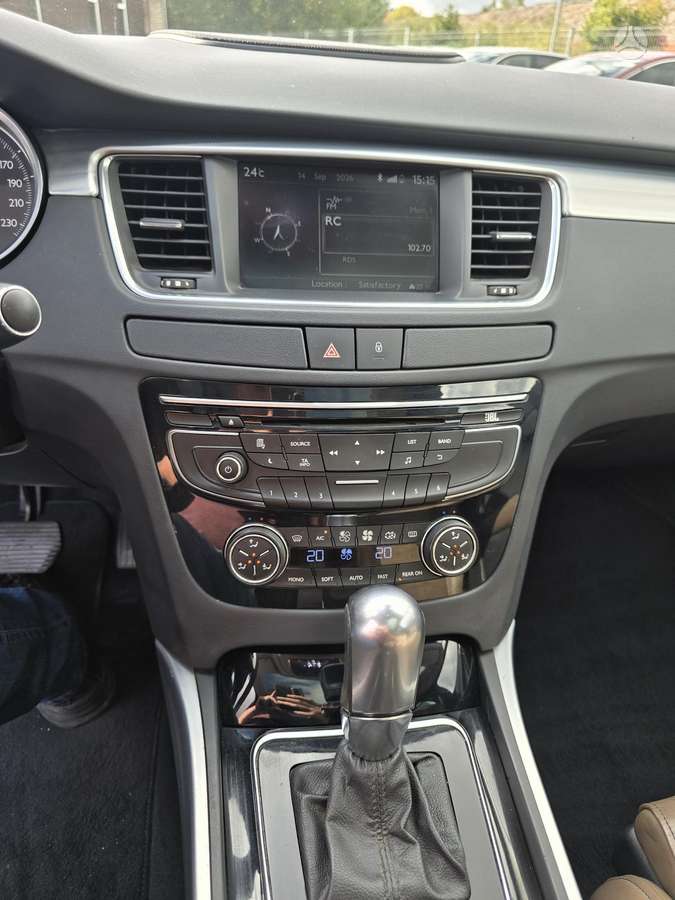 Peugeot 508 2012 — photo 13