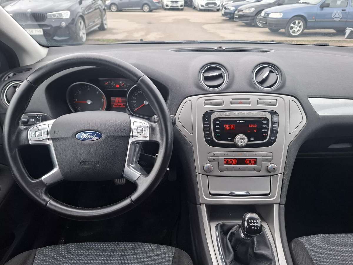 Ford Mondeo 2008 — photo 11
