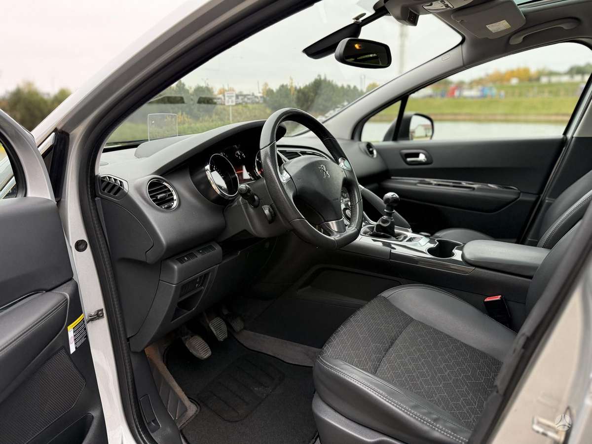 Peugeot 3008 2014 — photo 22