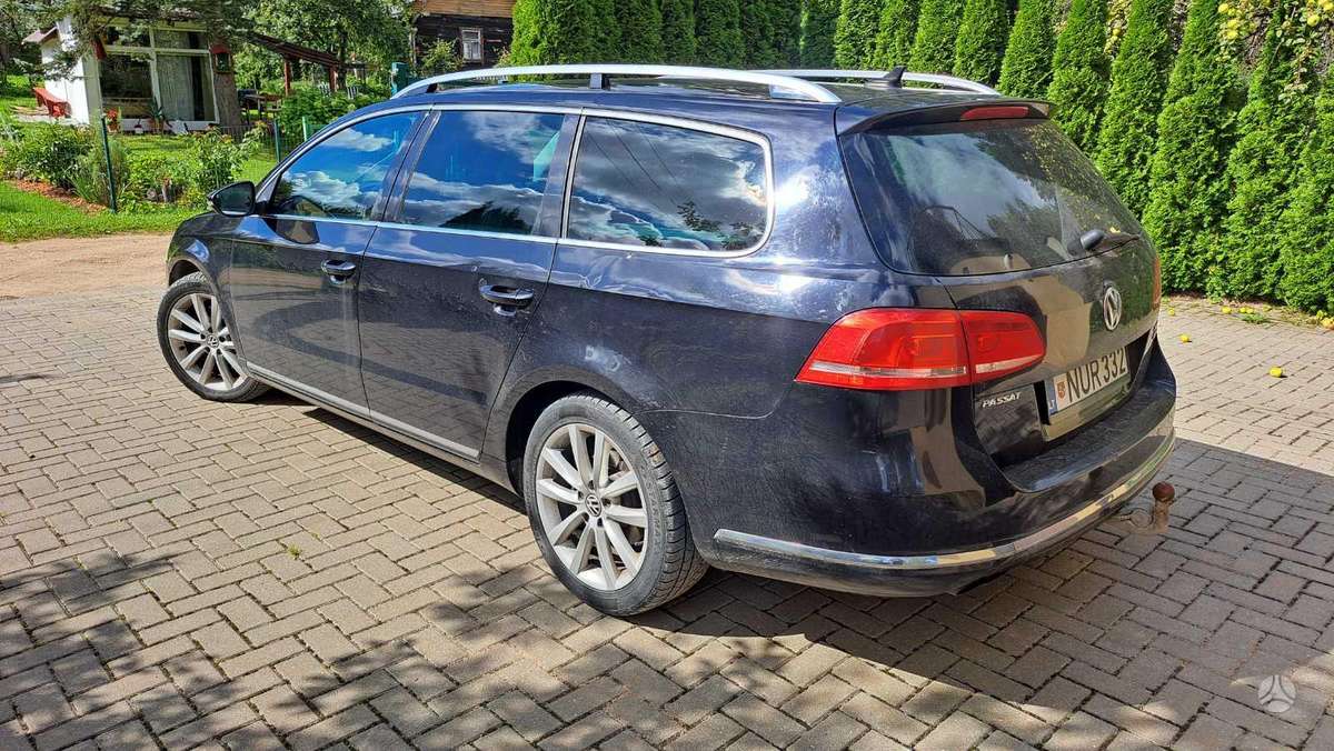 Volkswagen Passat 2012 — engine 1968 cm³, 140 HP (103kW)