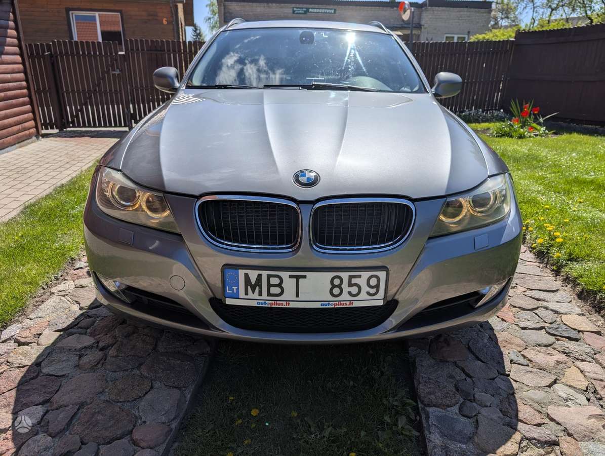 BMW 320, 2012