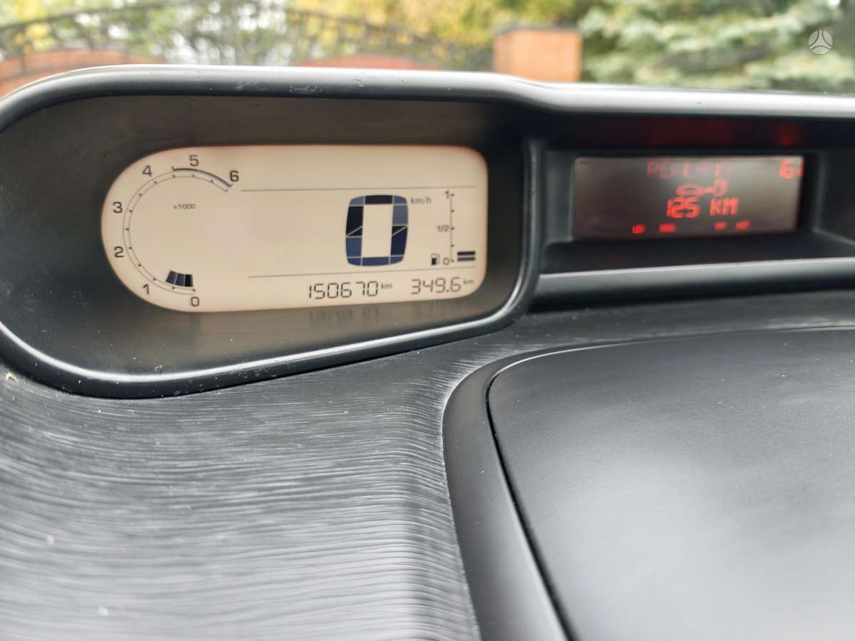 Citroen C3 2010 — photo 17