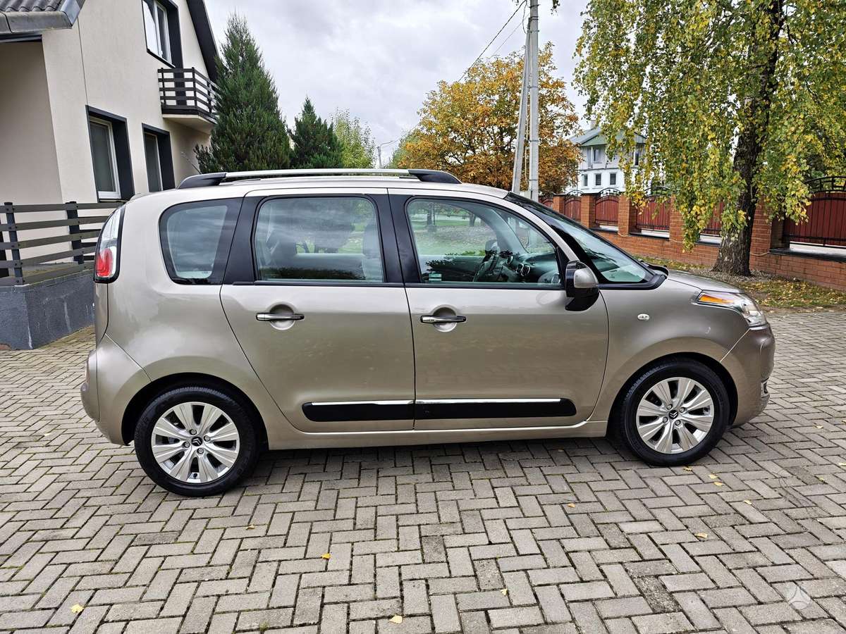 Citroen C3 2010 — engine 1560 cm³, 90 HP (66kW)